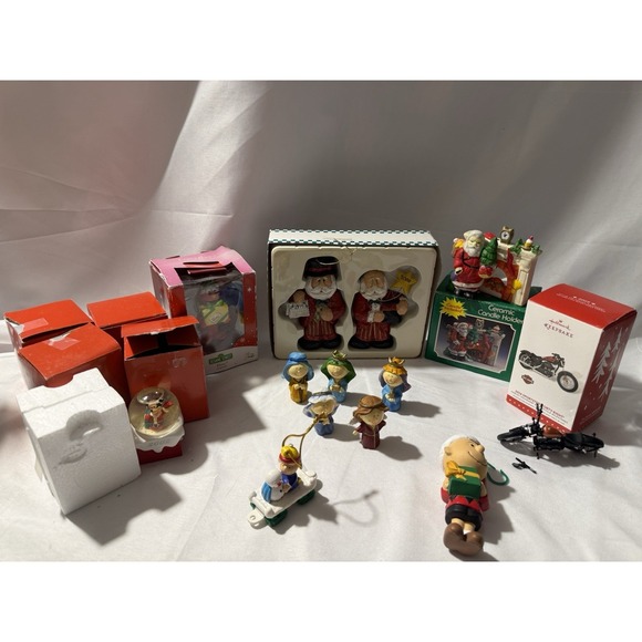 Mix Brands Other - Lot of 12 Mixed Christmas Ornaments Decor Hallmark Disney Peanuts Midwest